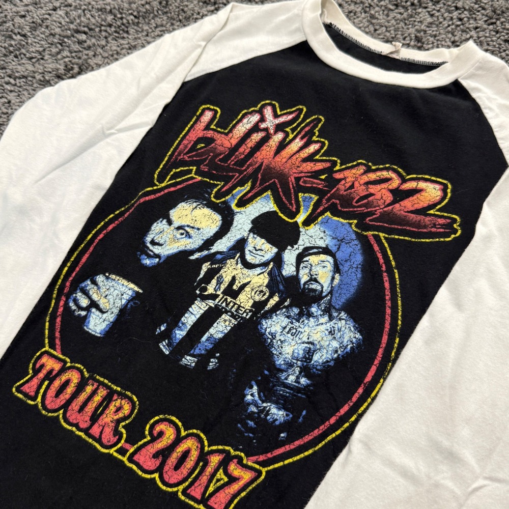 Blink-182 Tour 2017 Shirt Mens Black White Raglan Graphic M
